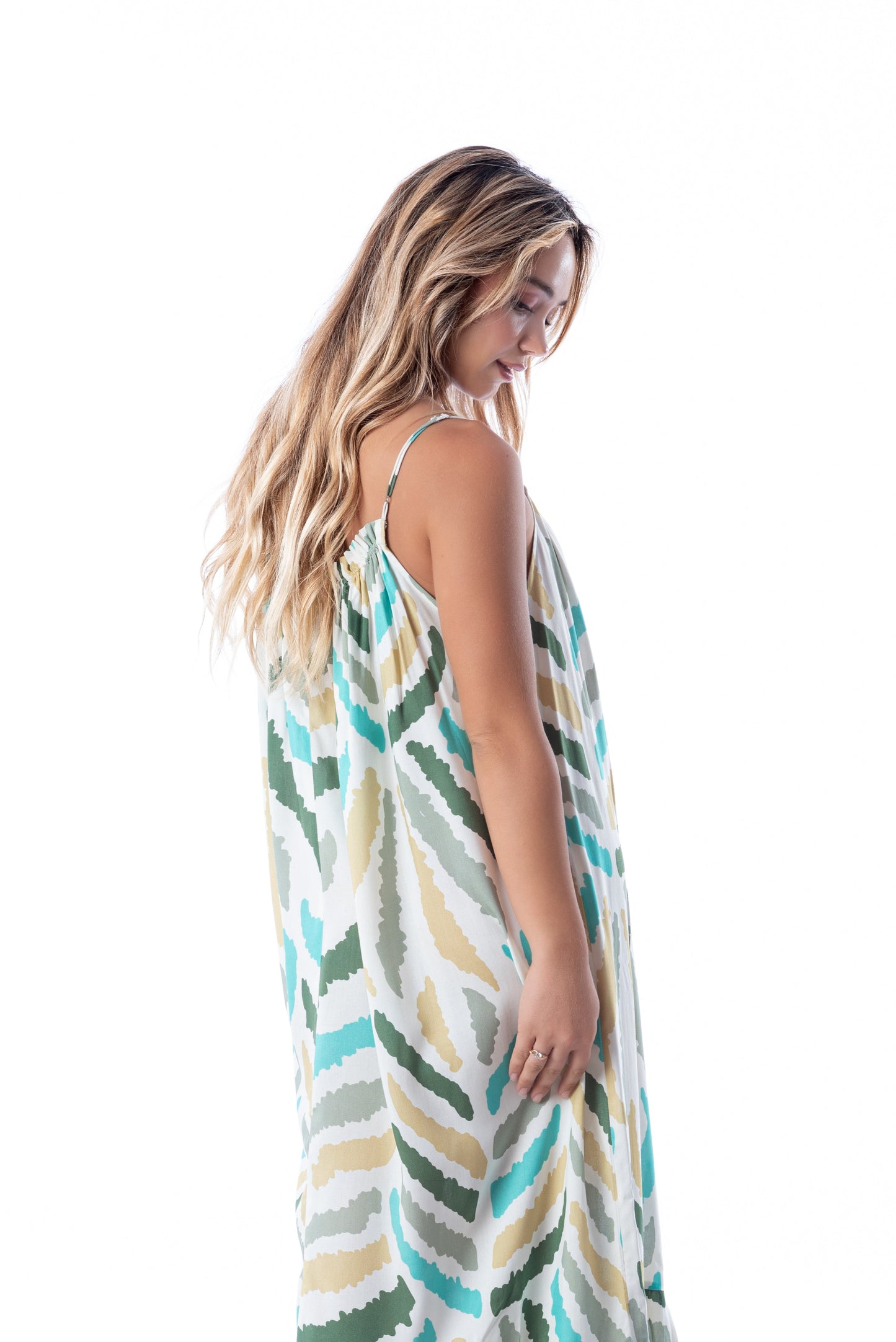 AFRICA GREEN TRIBAL