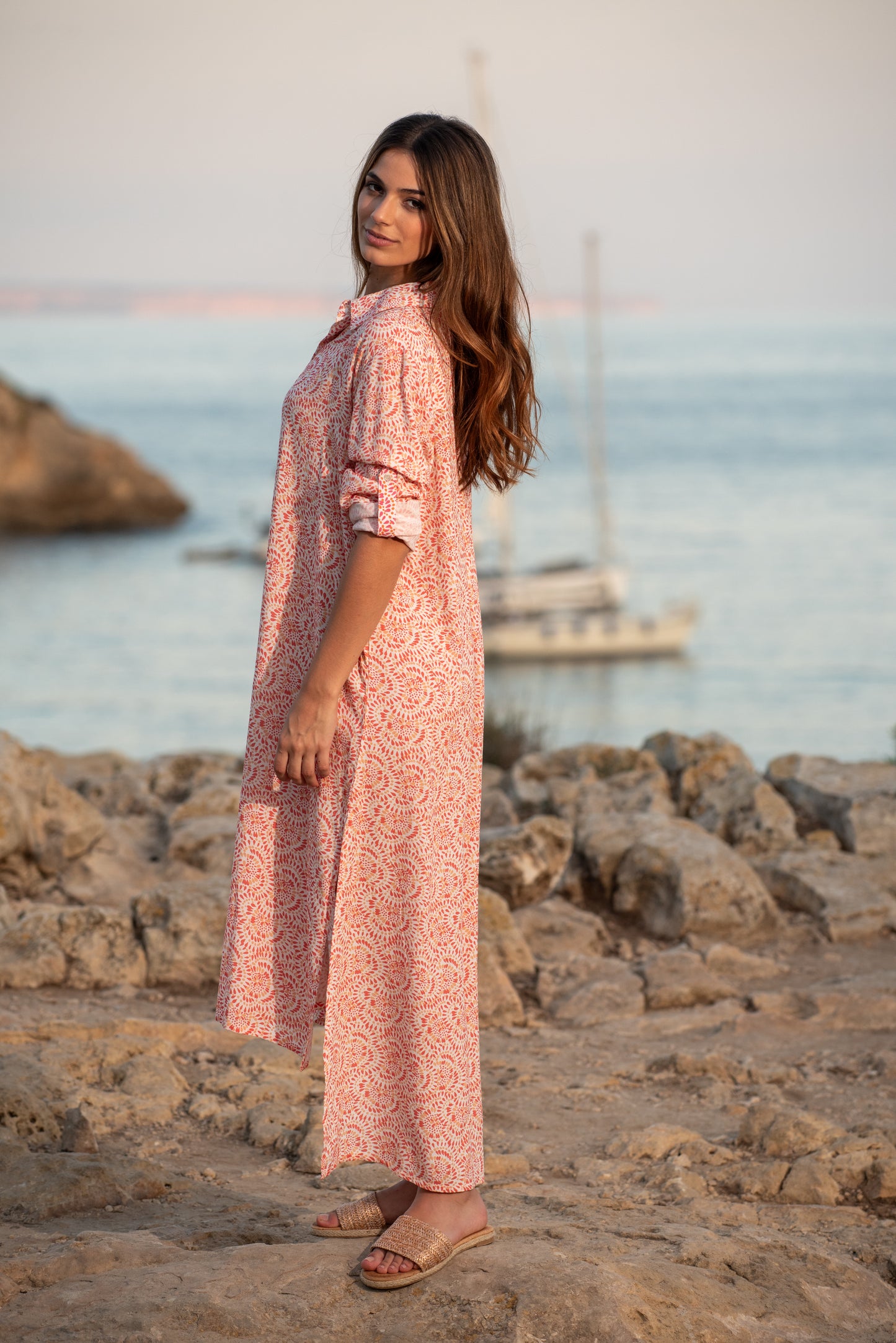 PAULA CORAL DOT