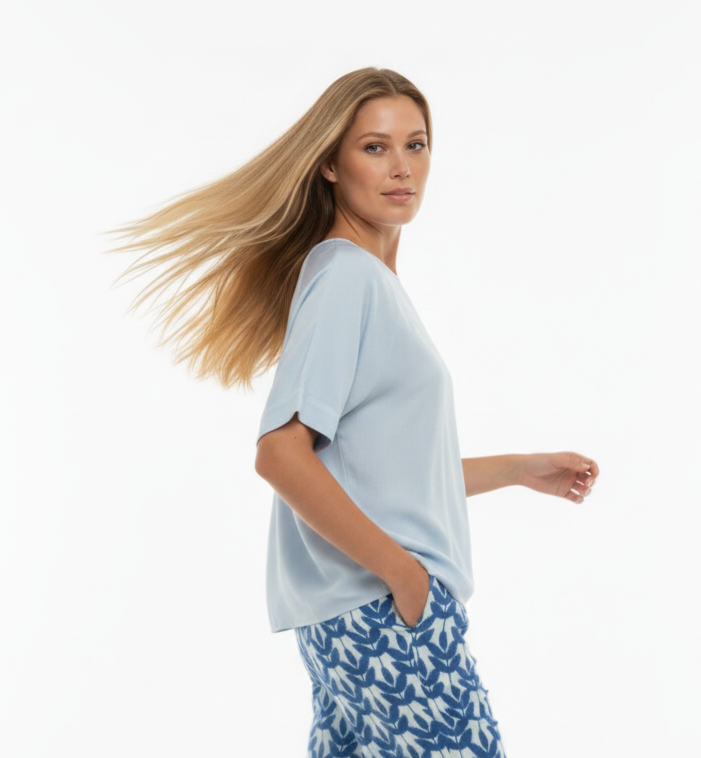 Blusa Round Neck Sky Blue