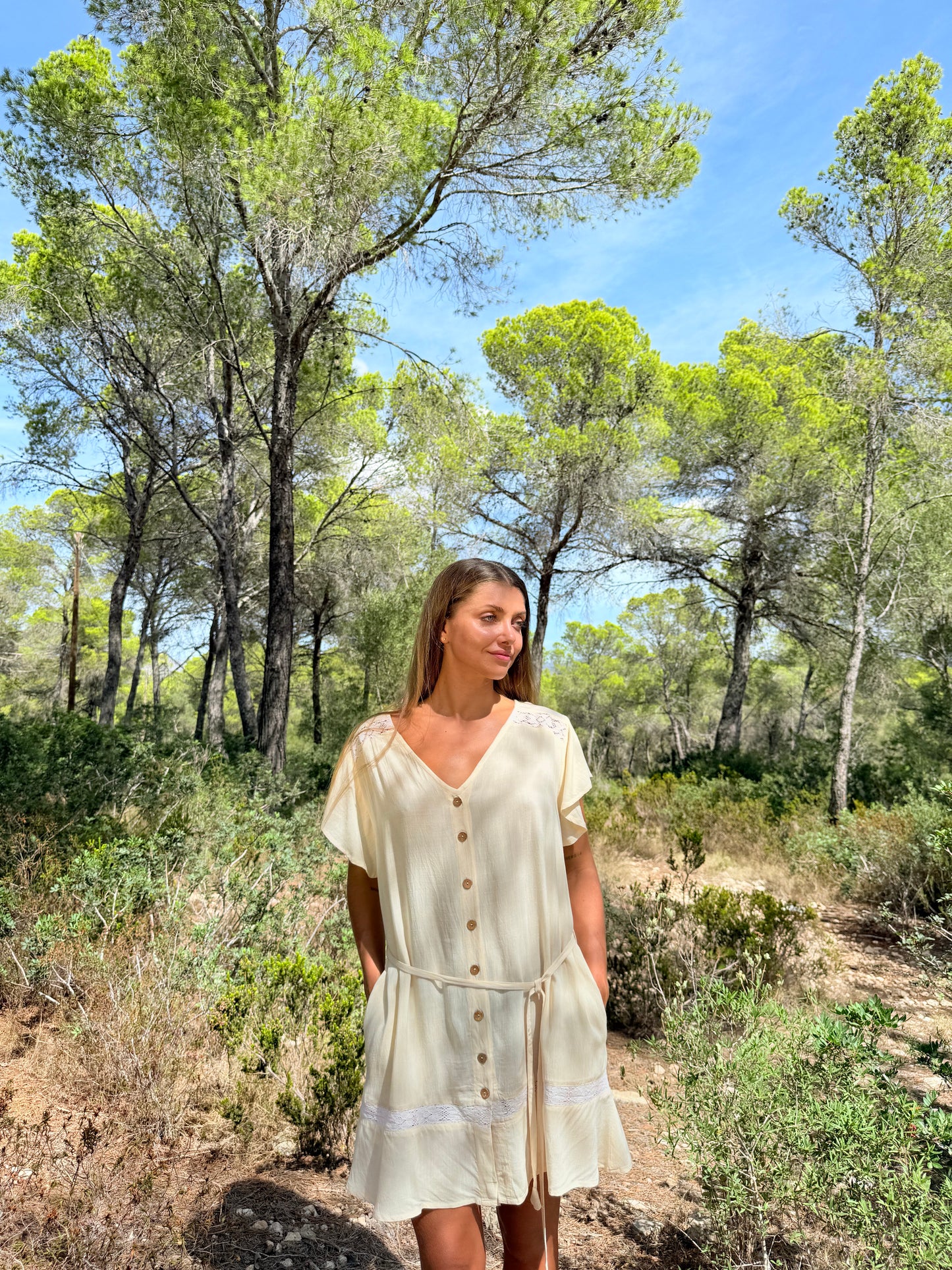 Vestido Corto Deia Beige