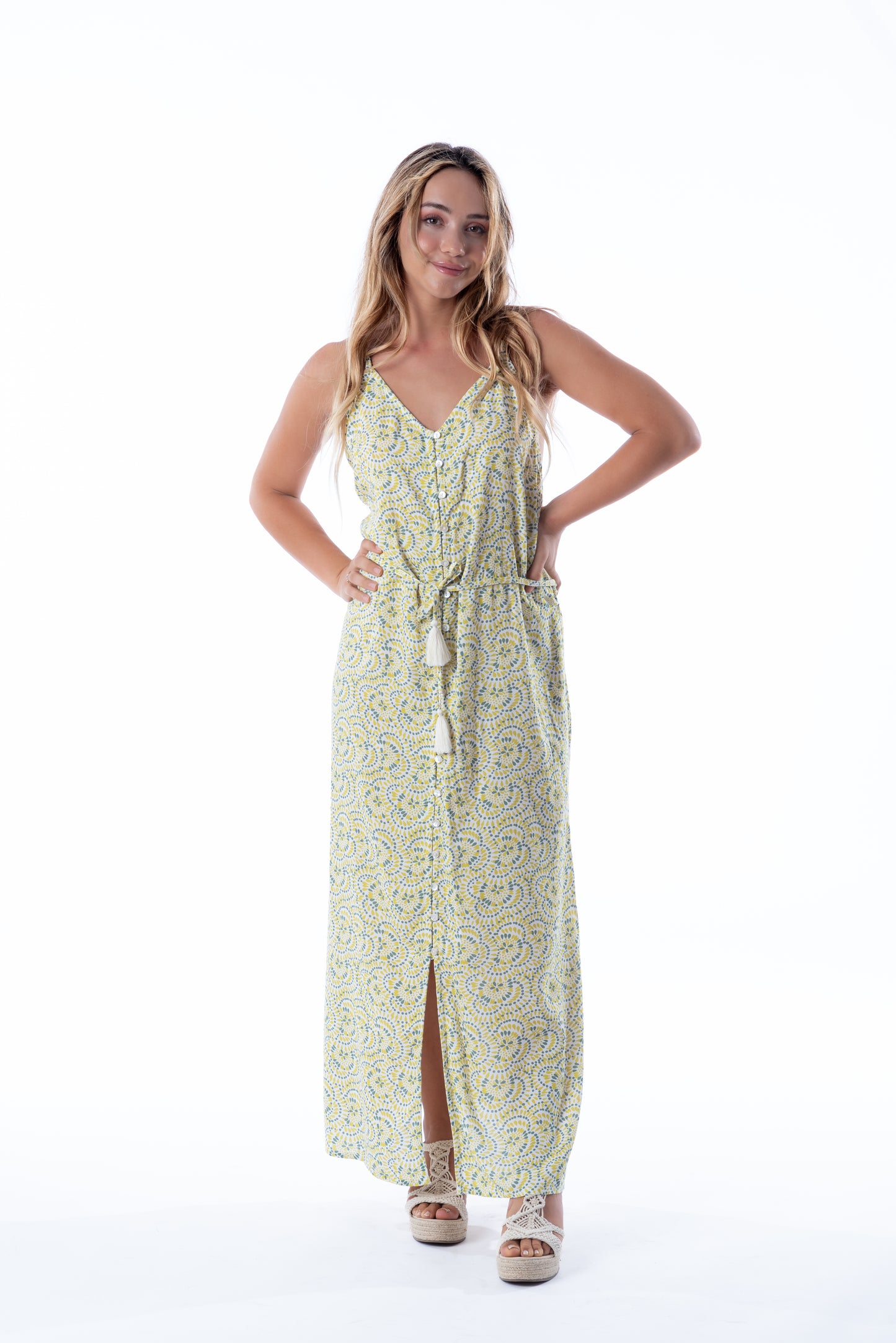 CARMELA DOT GREEN